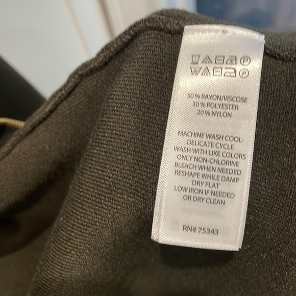 Jacket - Picture 5 of 6